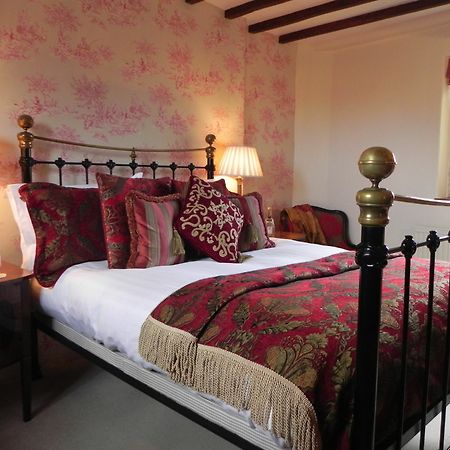 Bath Lodge Castle 伍尔弗顿 外观 照片