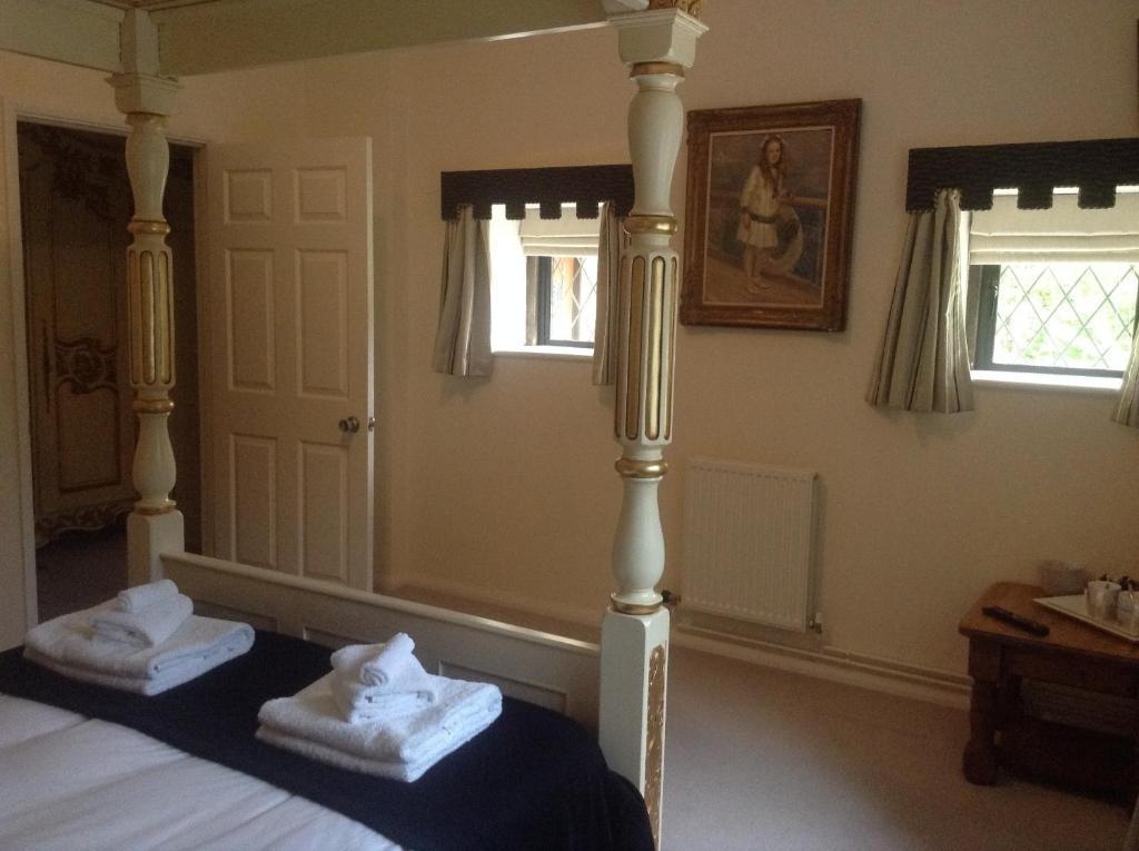 Bath Lodge Castle 伍尔弗顿 客房 照片