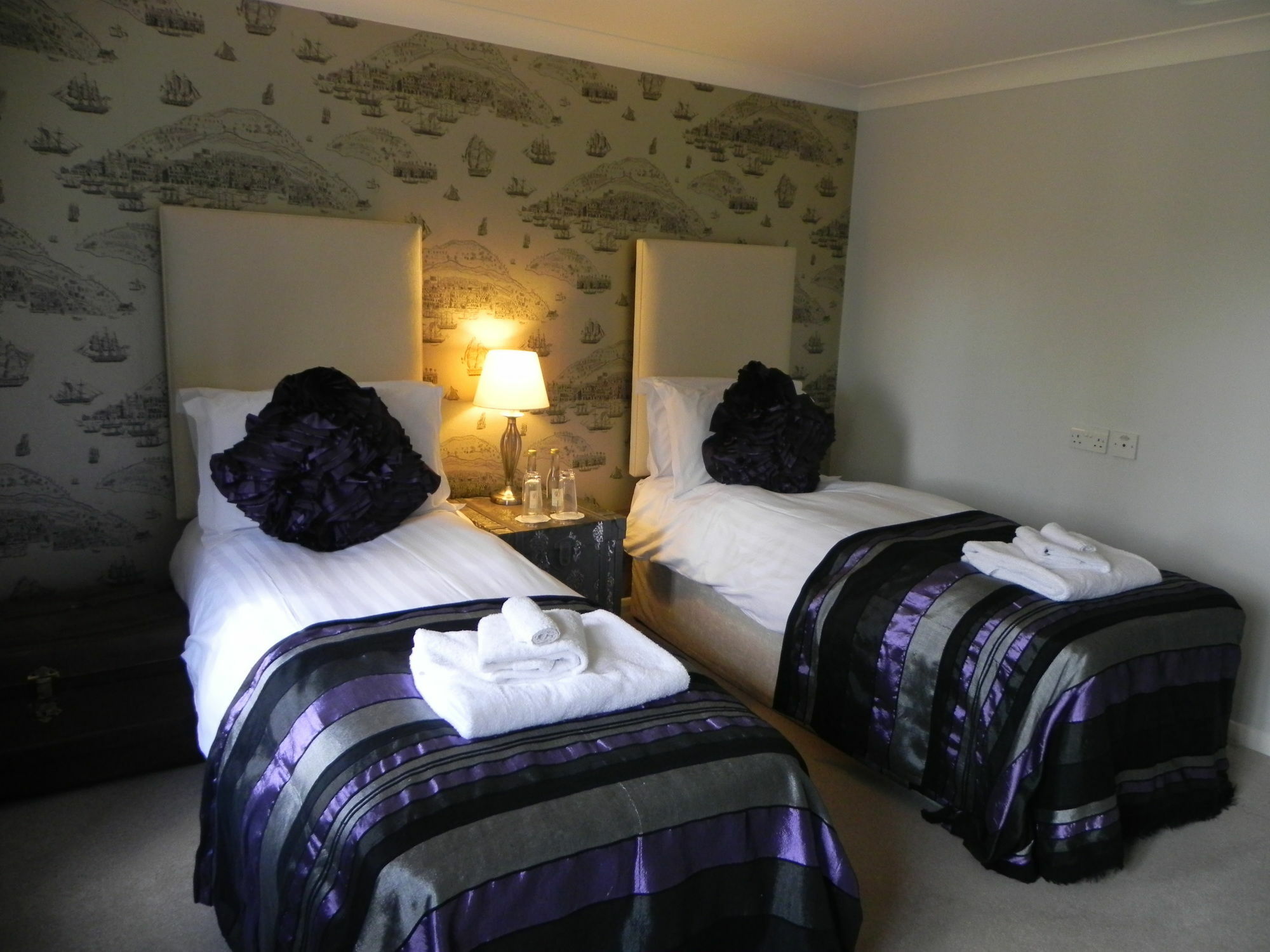Bath Lodge Castle 伍尔弗顿 外观 照片