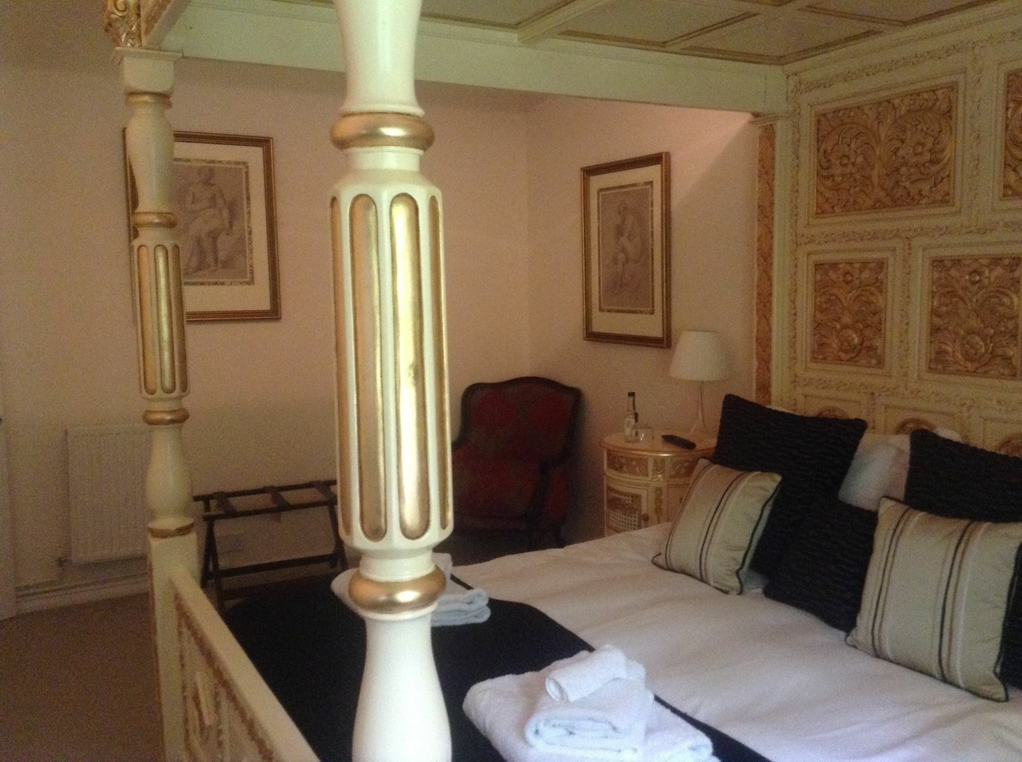 Bath Lodge Castle 伍尔弗顿 外观 照片